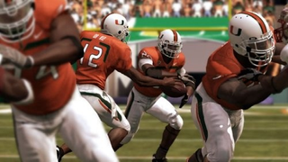 Illustration for article titled See 29 Teams in 28 Screens of NCAA Football 11